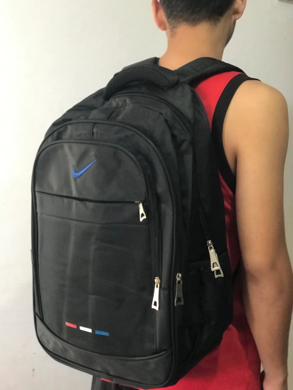 Mochila preta  - Foto 5