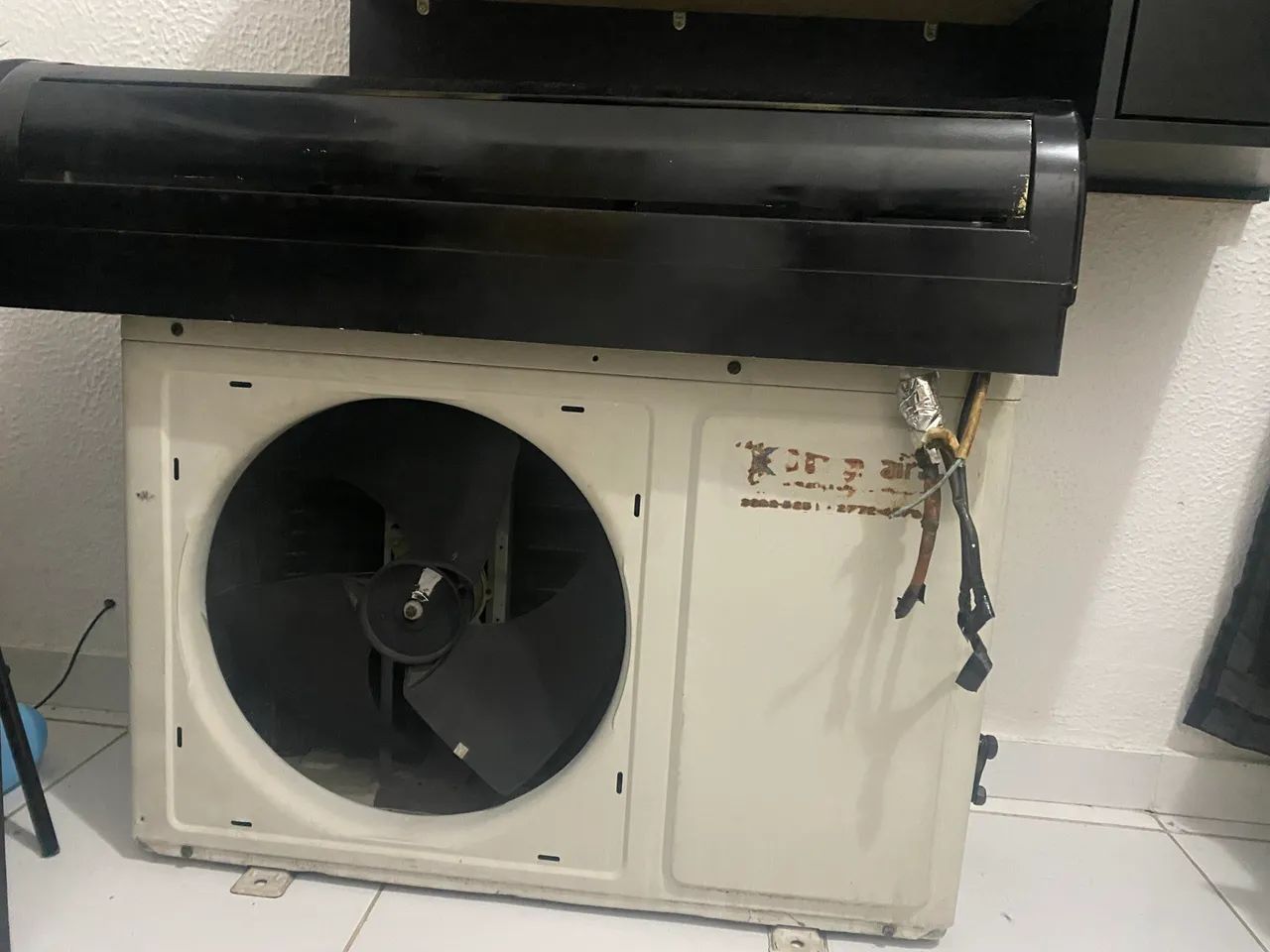 Ar-condicionado Elgin Split 18.000 BTUs - 220V - Foto 2