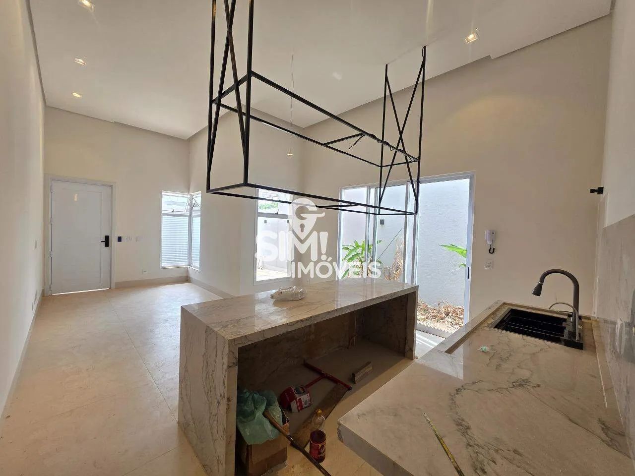 CASA 3 QUARTOS SENDO 1 SUÍTE MASTER 605 SUL! - Foto 5