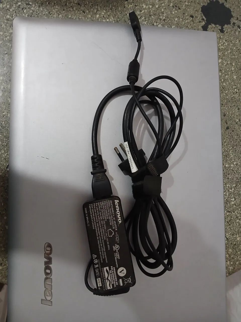 Notebook Lenovo E1 - Foto 5