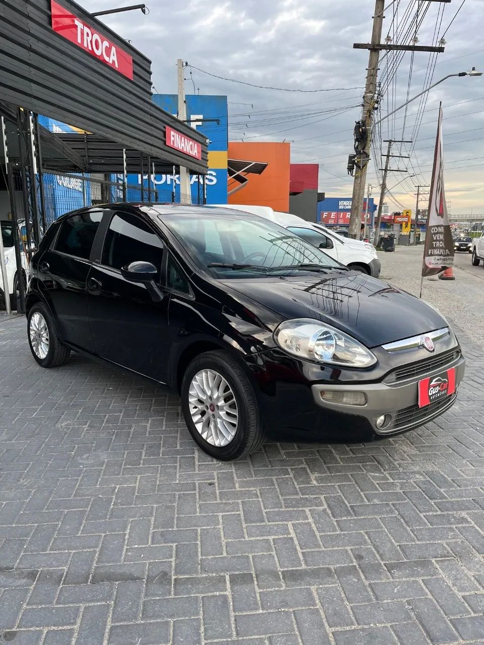 Fiat Punto Essence 1.6 Flex 16V 5P 2014 - Foto 3