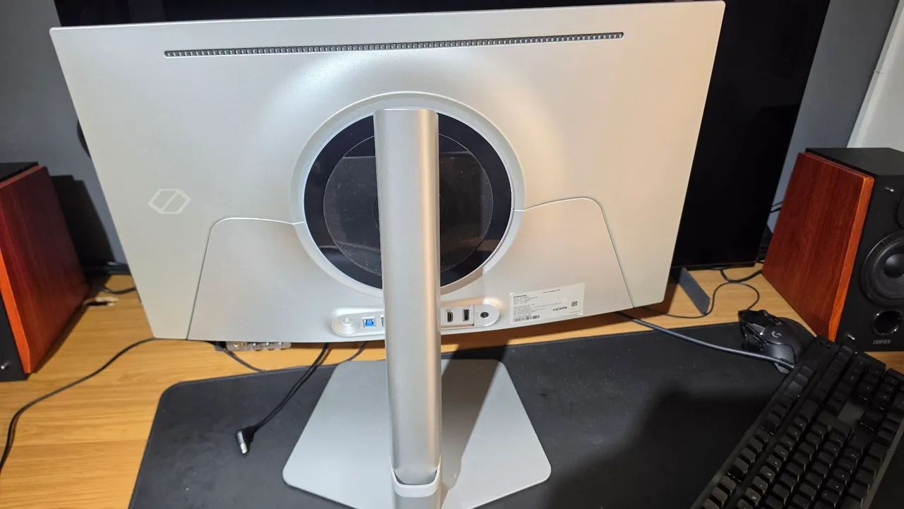 Monitor Samsung Odyssey G6 27" Oled 