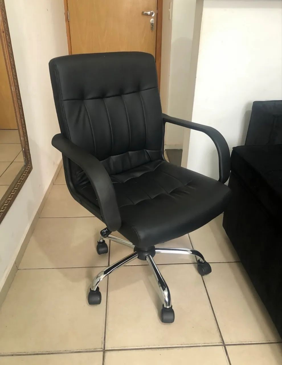 Cadeira de escritorio - Foto 2