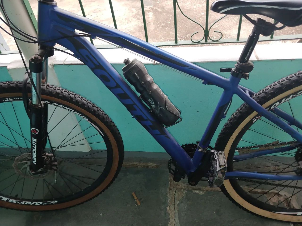 Uma bicicleta aro 29 - Foto 3