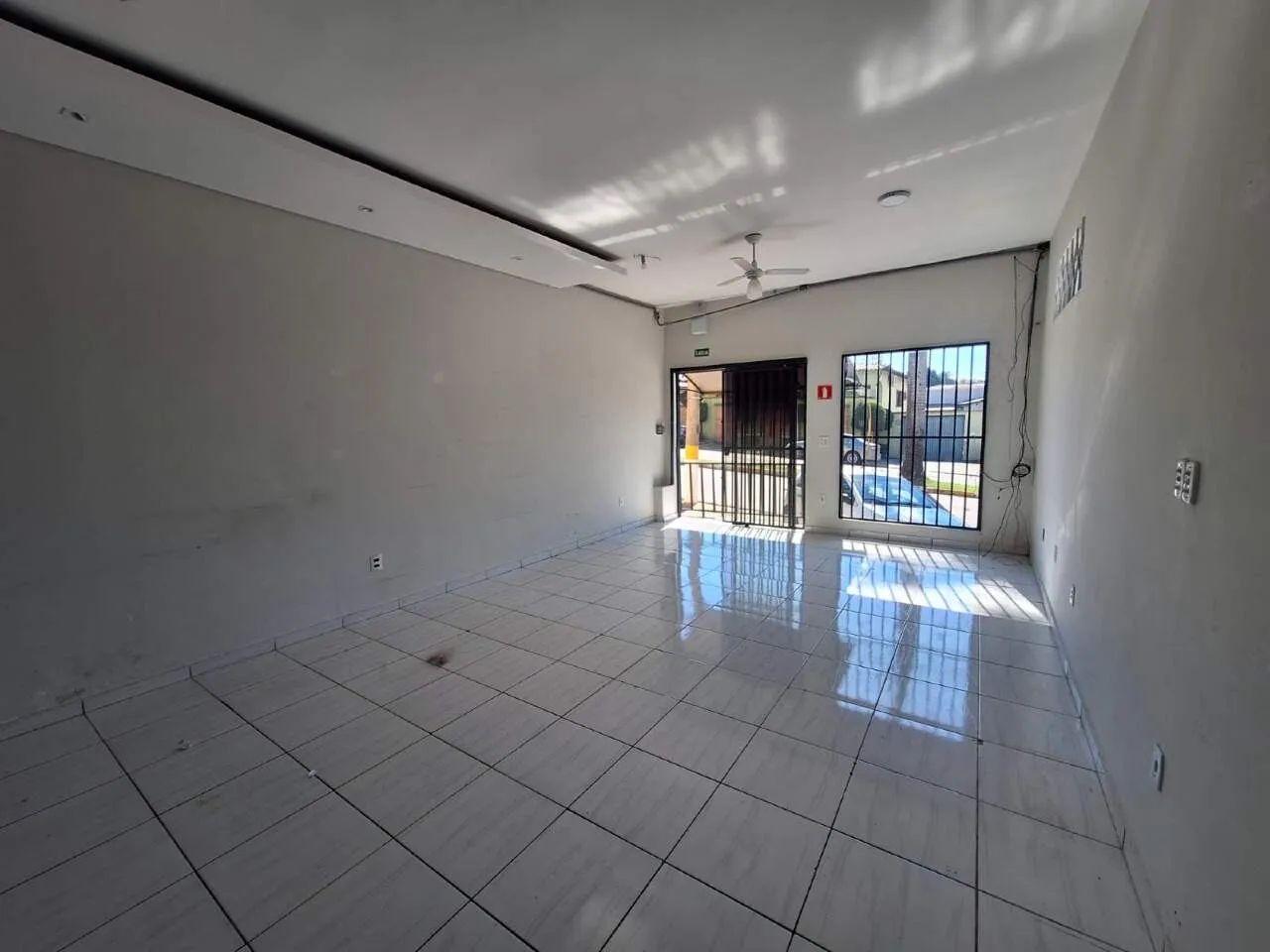 Salão comercial para alugar no bairro Centro, em Rio das Pedras/SP - Foto 3