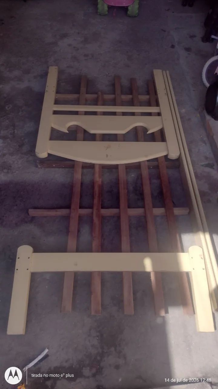 Cama solteiro de madeira  - Foto 2