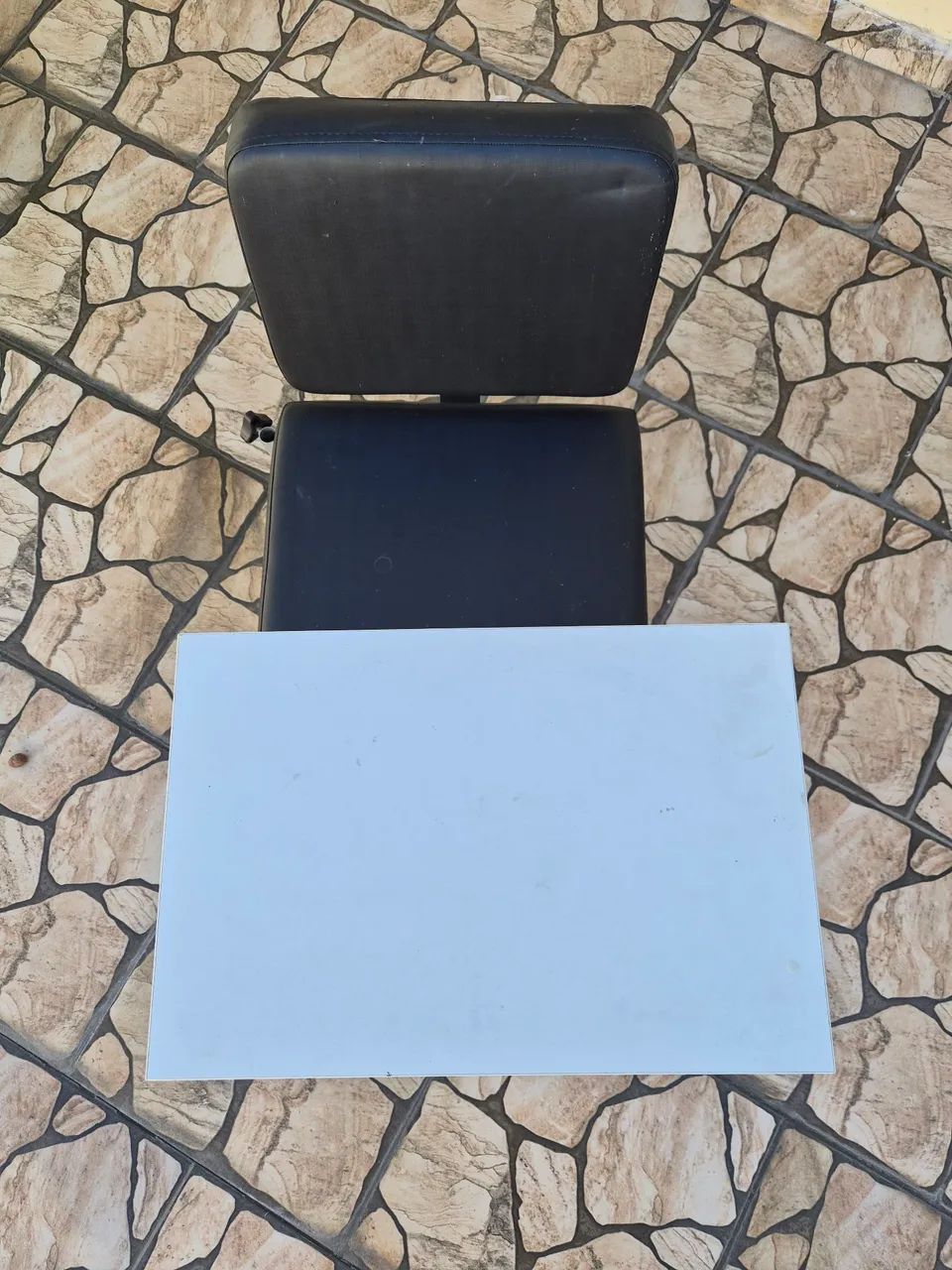 Cadeira de Manicure (Gaveta e Mesa) - Foto 4