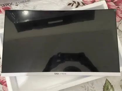 Monitor gamer curvo - Foto 2