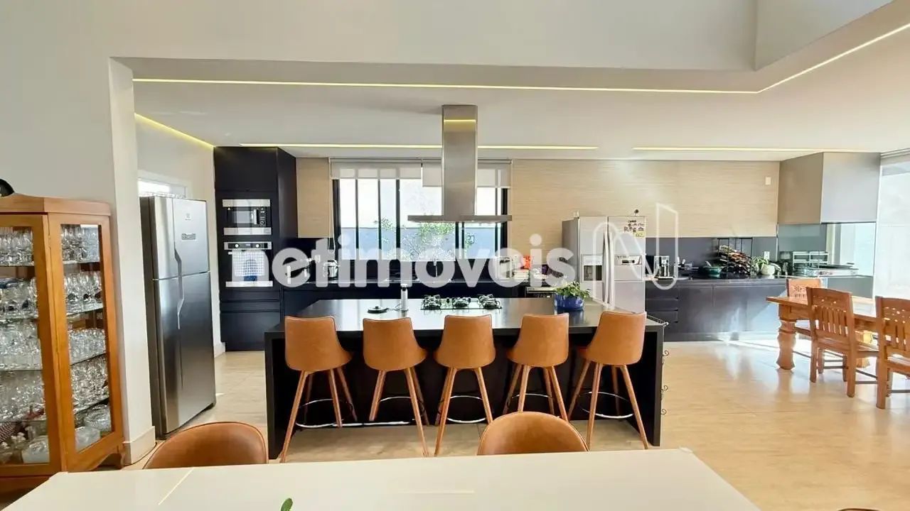 Casa Linear semi nova com lazer completo - Foto 4