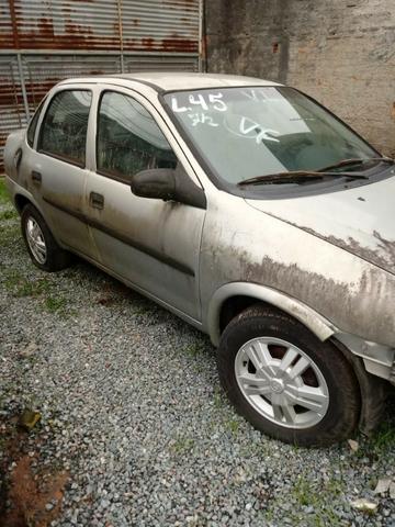 Corsa Sedan Classic 1.0 vhc 2005 Sucata Em Peças - Foto 6