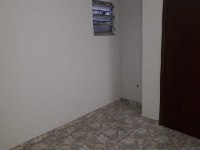 Alugo Sala Comercial no Centro de Nova Friburgo - Foto 2