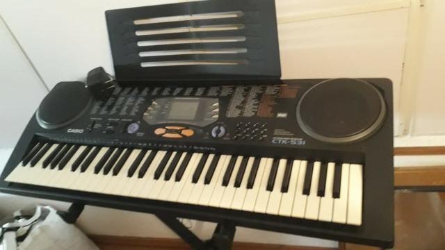 Kit Teclado Musical, 100 Song Bank tunes! CTK-531 + Suporte - Casio