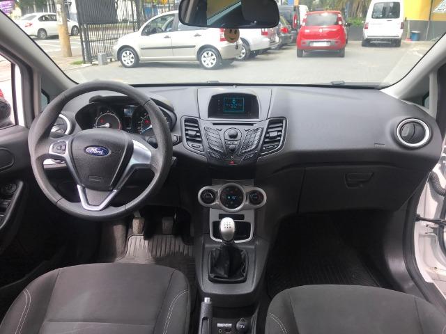 Ford Fiesta Sport 1.6 - Foto 10