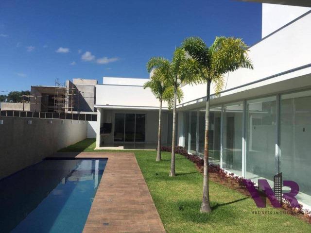 Privilegiada casa á venda, em condomínio fechado, no Gran Royalle - Montes Claros/MG