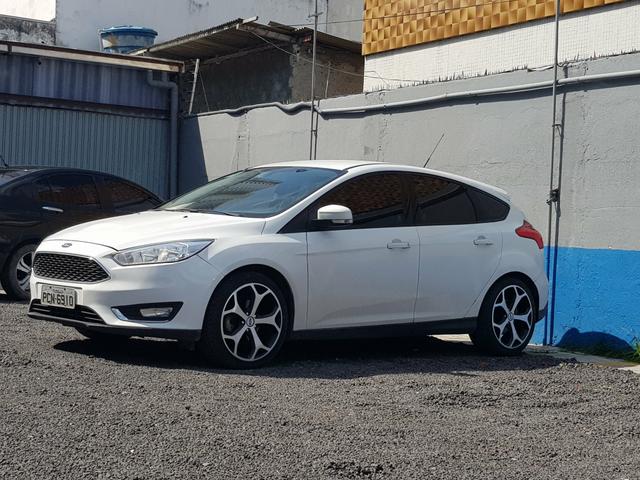 Troco Focus 2.0 Automático 2015/16