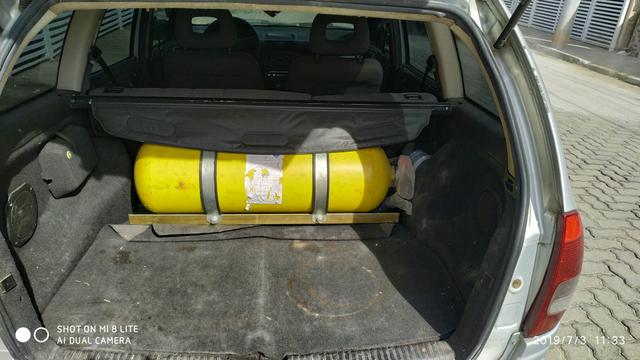 Corsa wagon 99, ar, trava, direção e gnv 6900.00 - Foto 9