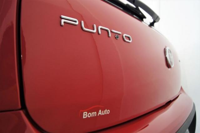 Fiat Punto 1.4 AtTractive Manual 2015 - Foto 15