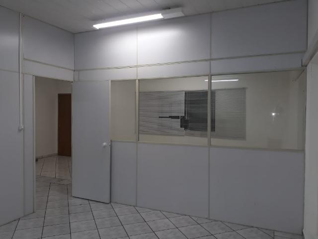 Ampla Sala / Escritório no Centro de Blumenau - Foto 12