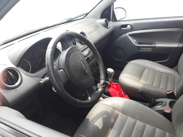 Ford Fiesta 2007 - Foto 2