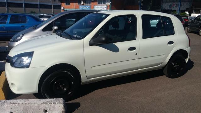Renault Clio Authentique 1.0 16V (Flex) 4p 2013