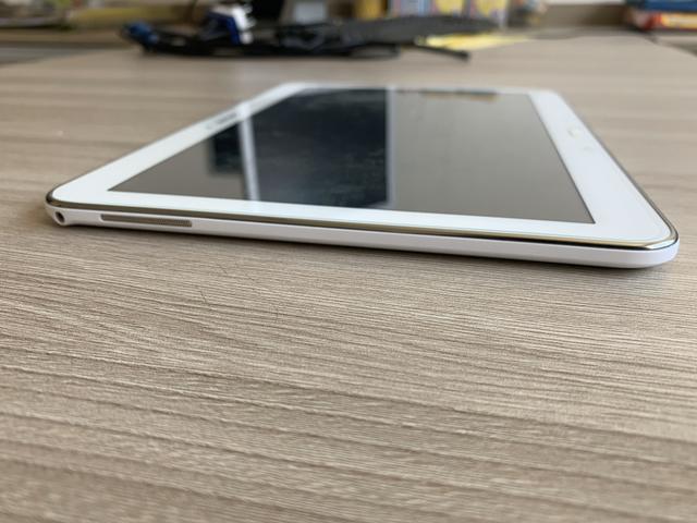 Samsung Galaxy Tab 4 10.1 - Foto 2