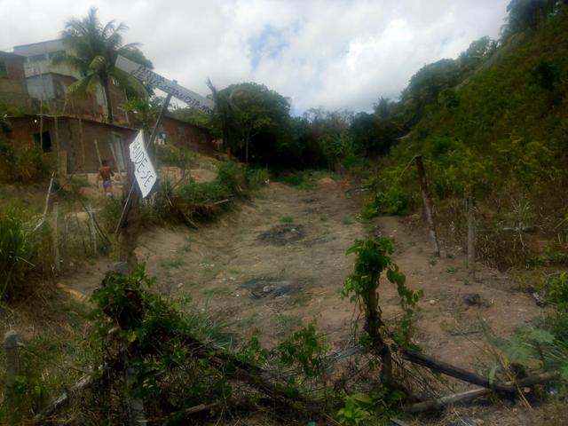 Vendo esse terreno