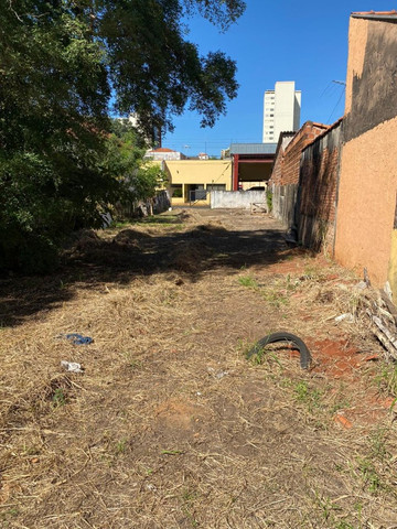 Terreno Centro de Bauru aceita financiamento e troca - Foto 3