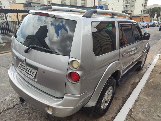 Pajero Sport hpe Prata V6 automática - Foto 7