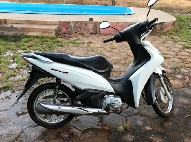 VENDO MOTO HONDA BIZ 2018