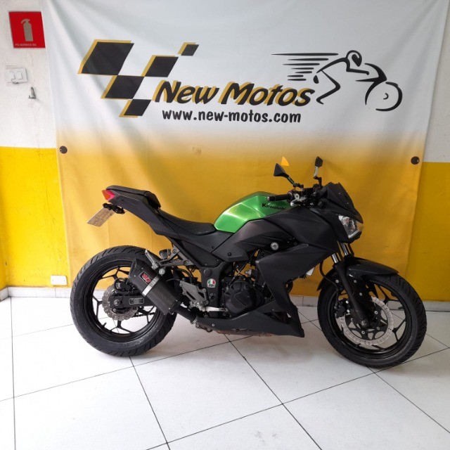 Z 300 2016 APENAS 11000 KM