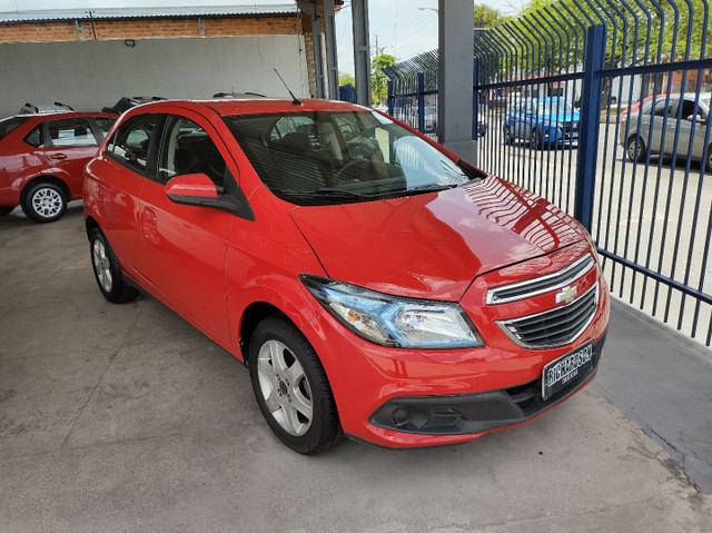 ONIX LT 1.4 AUTOMÁTICO DE 44MIL