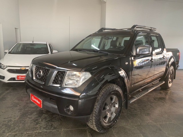 FRONTIER LE CD 4X4 AUT. DIESEL 2013