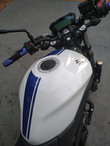 SUZUKI SV650