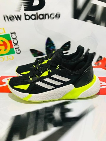 adidas boost preto