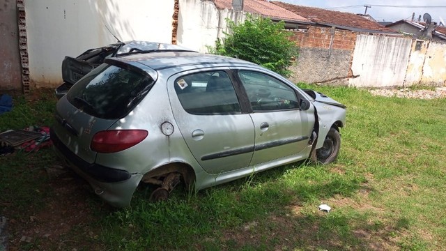 Sucata Peugeot 206 Selection 1.0 16v 2001 Disponível Para Retirada De Peças - Foto 3