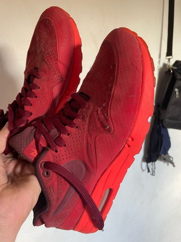 red october tenis