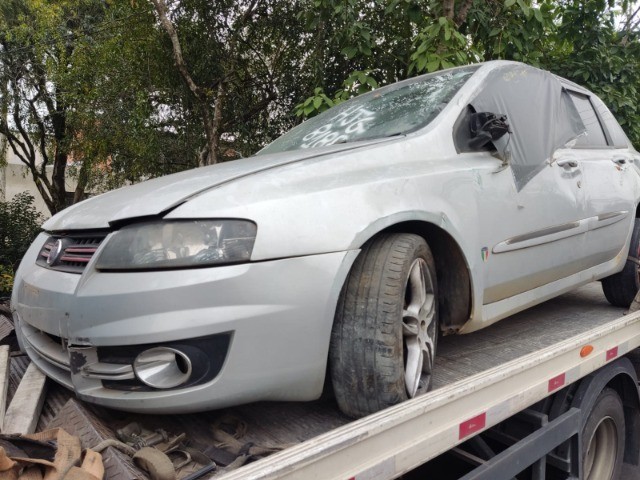 Sucata Fiat Stilo 1.8 Sporting Disponível Para Retirada De Peças  - Foto 2