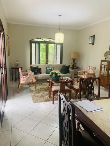 OPORTUNIDADE ÚNICA: VENDE-SE CASA COM EXCELENTE LOCALIZAÇÃO NO BAIRRO JARDIM CUIABÁ-MT - Foto 4