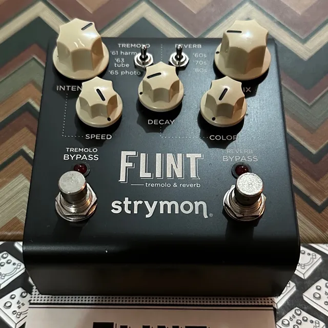 Pedal delay strymon  +106 anúncios na OLX Brasil