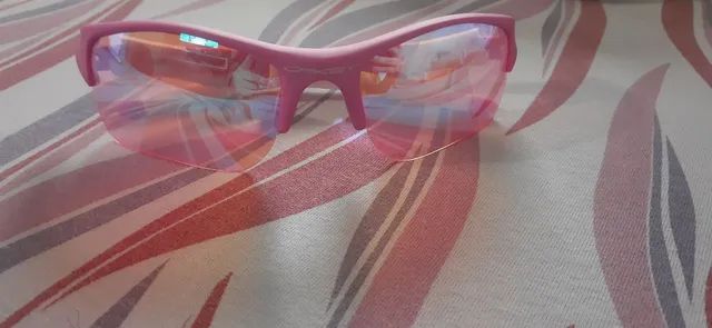 Oculos rosa mandrake