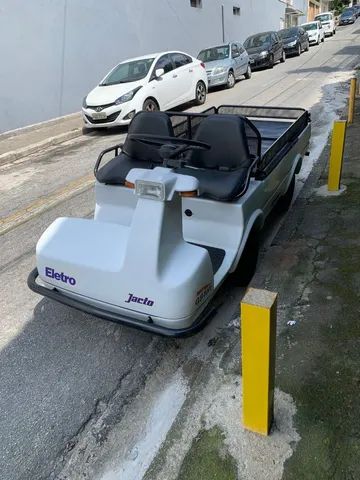 Carrinho elétrico plataforma carga JACTO