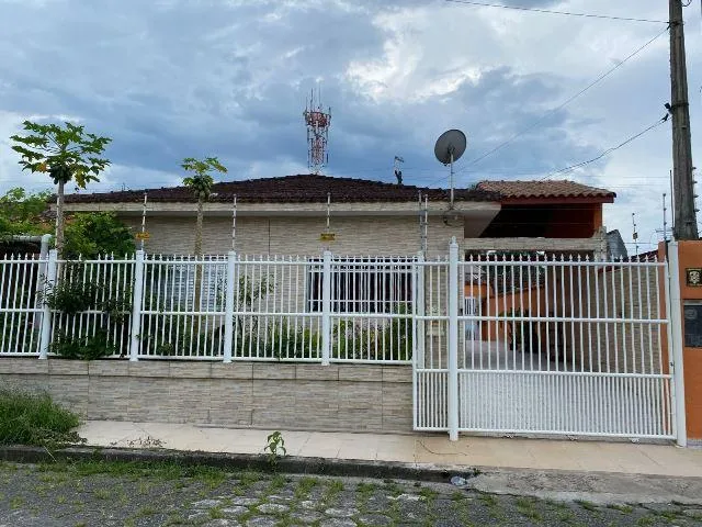 Casa nova em Mongaguá - á 600mts da praia Entrada a partir de R