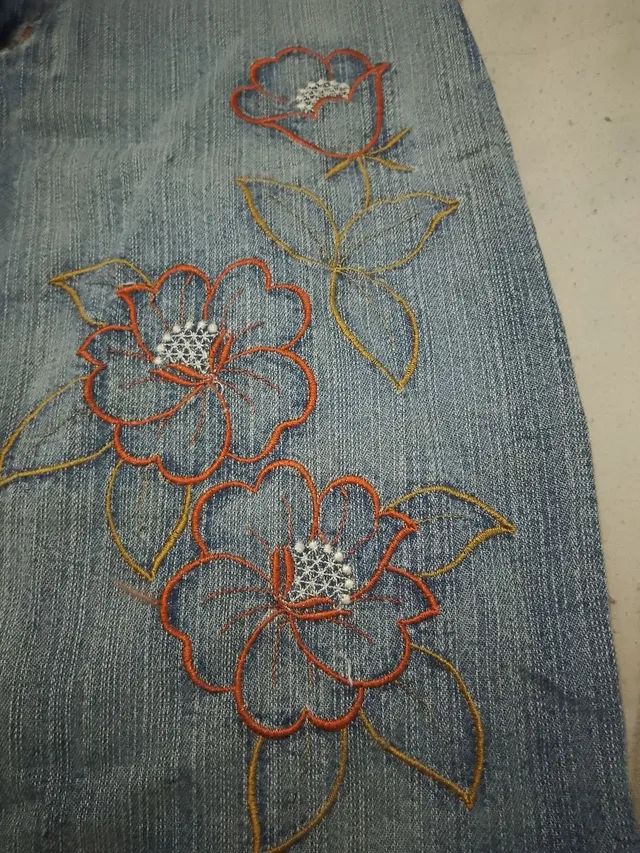 SAIA JEANS STONADA BORDADA - Foto 4