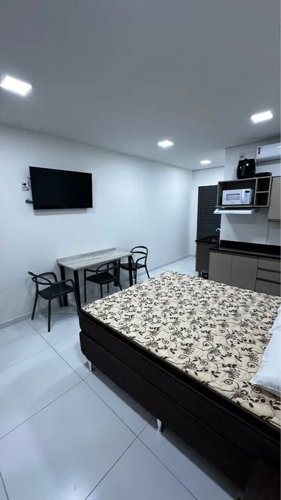 Alugo kitnet mobiliada com energia, internet e água incluso