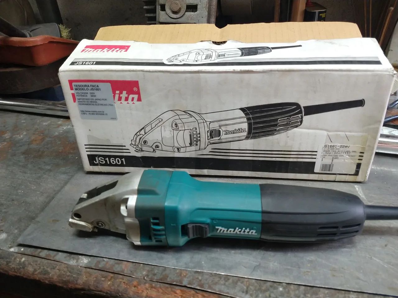 Tesoura elétrica de corte reto Makita  - Foto 2