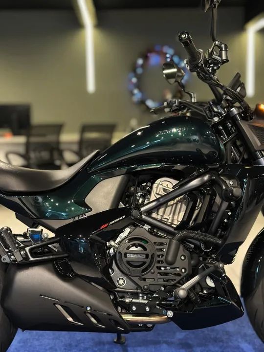 Suzuki Zontes 350 S  Completa + Brinde - Foto 7