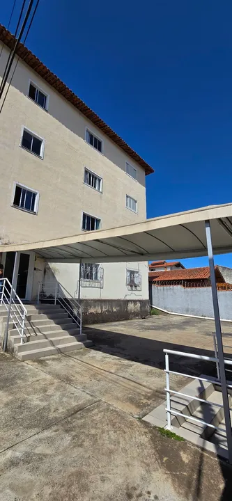 APARTAMENTO 3 DORMITÓRIOS, NO TRUJILO, ATRÁS DO SHOPPING SOROCABA. EXCELENTE LOCALIZAÇÃO.