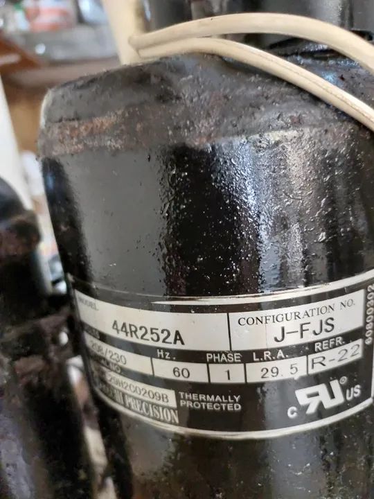 Compressor Artesanal com Pistola de pintura