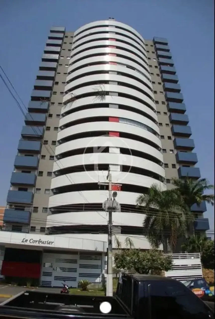 APARTAMENTO 4 QUARTOS, 3 SUÍTES - AMPLO