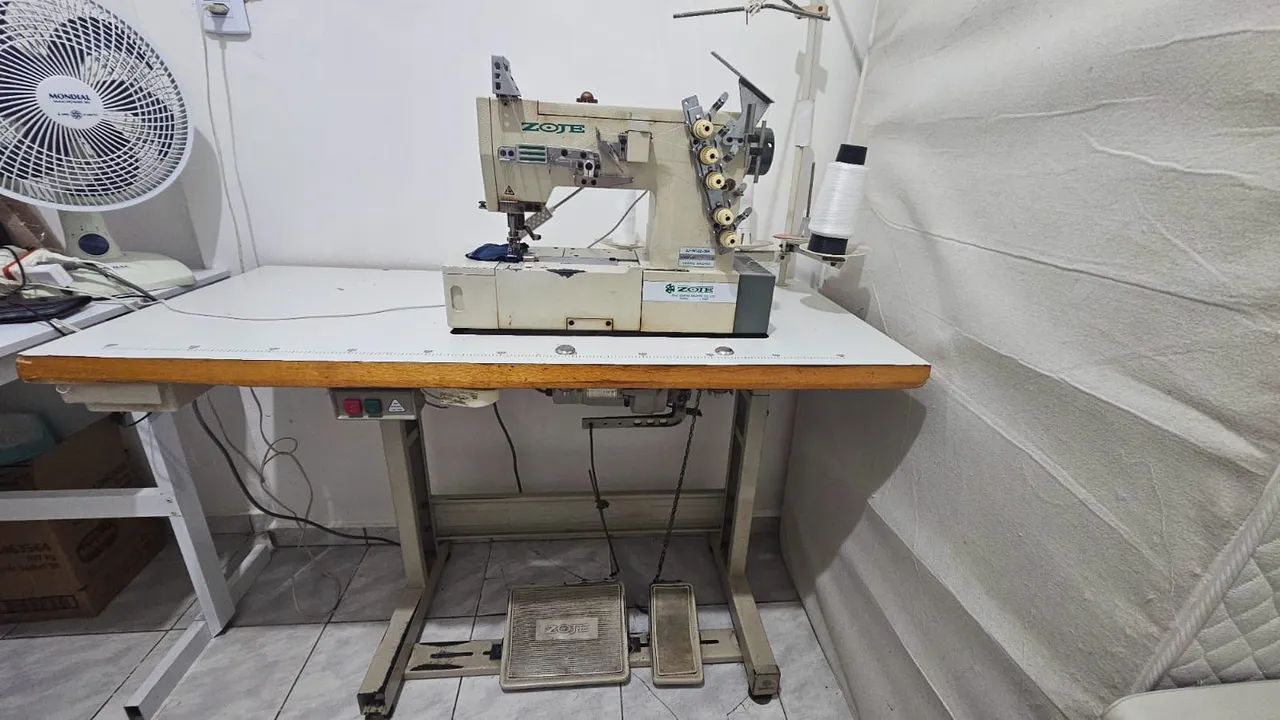 Maquina de costura
